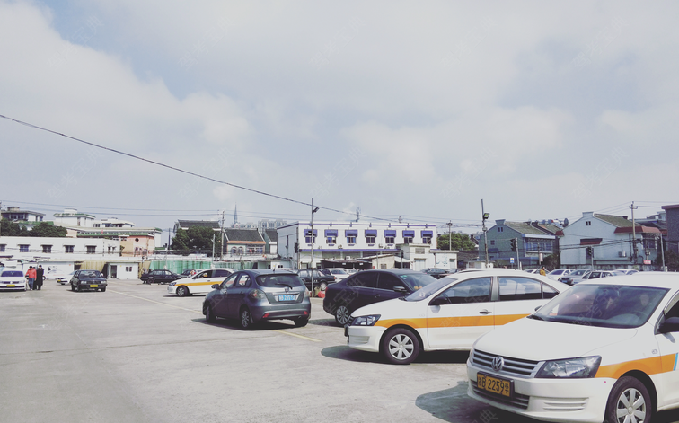 宁波东风驾校训练场