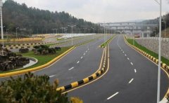 安庆宜成驾校-宜成驾校训练场-报名费