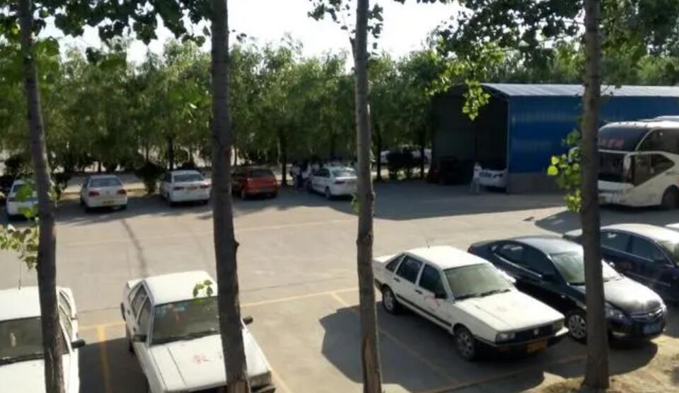 新乡新运驾校训练场
