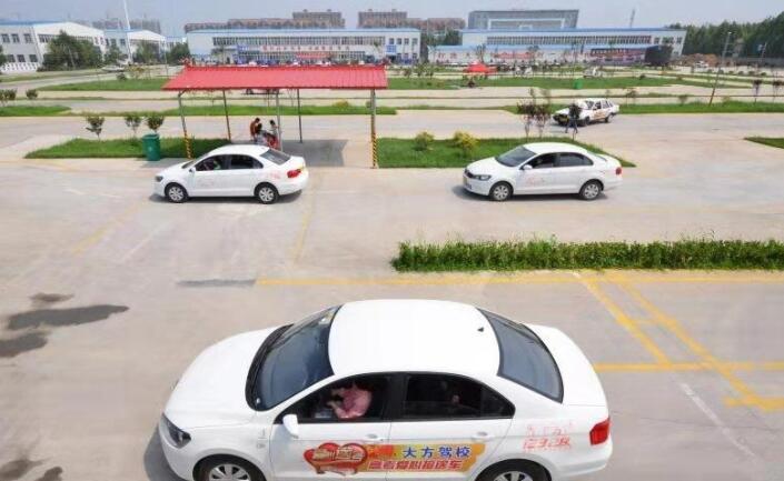 鹤壁大方驾校训练场