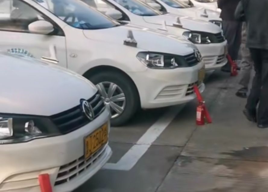 泰安鲁航驾校训练场