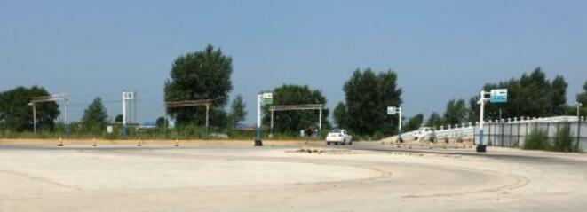 白城安达驾校训练场