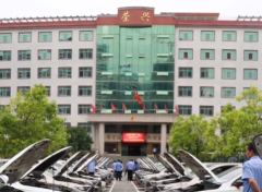 柳州荣兴驾校主页-柳州荣兴驾校报名学费-荣兴驾校训练场